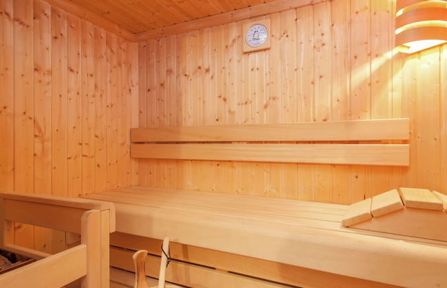 Lovely Chalet in Sankt Margarethen im Lungau near Ski Lift - Photo 10