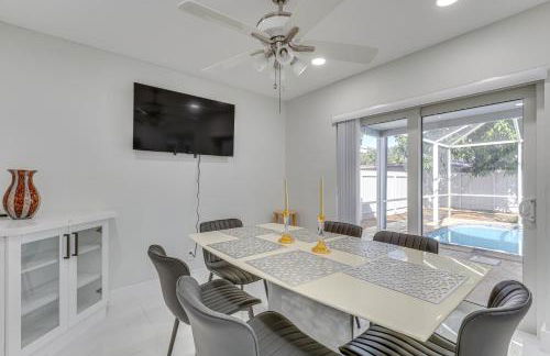 3 Mi to Hard Rock Stadium Home with Fenced-In Yard! - Photo 10