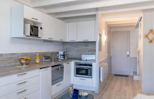 Apartment Belle vue Mer et Piscine by Interhome - Photo 7