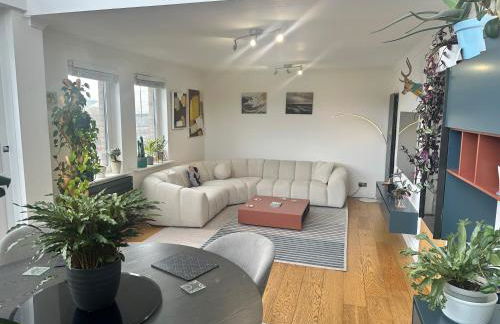Duplex Penthouse with Secured Parking Finnieston - Foto 11