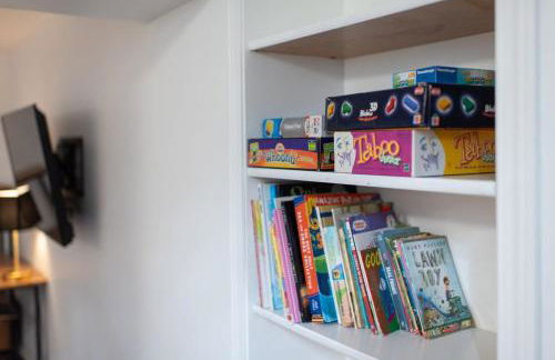 Stylish & Bright 4BR - Close To Whitworth - Foto 47