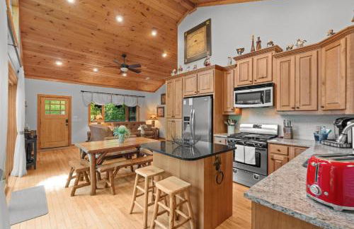 Near Highlands Luxury Mountain Escape with Hot Tub - Foto 8