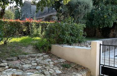 Maison provençale-piscine-jardin clôturé-8 pers - Foto 9