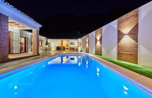 Cubo's Finca El Nogal de los Montes de Malaga - Foto 1