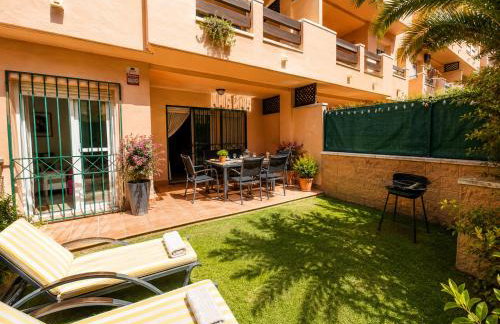 Marbella Dunas de Cabopino 2BR Apartment with private garden, swimingpool and parking - Magnolia Properties - Foto 1