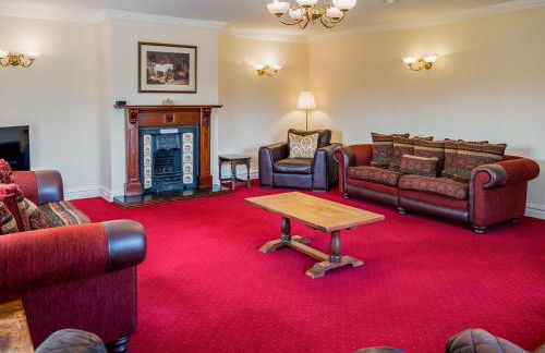 The Farmhouse At Ream Hills - Photo 3