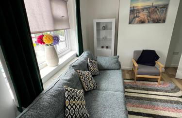 Alexandra Apartment -Secured Parking -2 Bedrooms - Photo 32