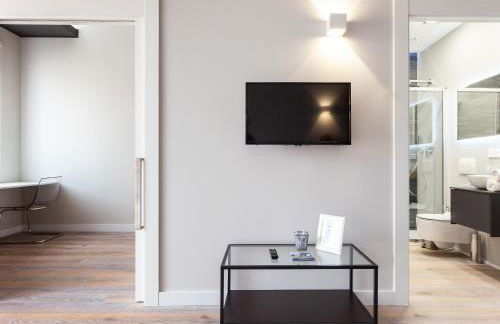 easyhomes - City Centre Suites - Photo 50