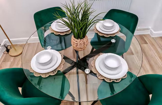 2-Bed Apartment - For Contractors & Business Travellers - Long Stays Welcome - Photo 46