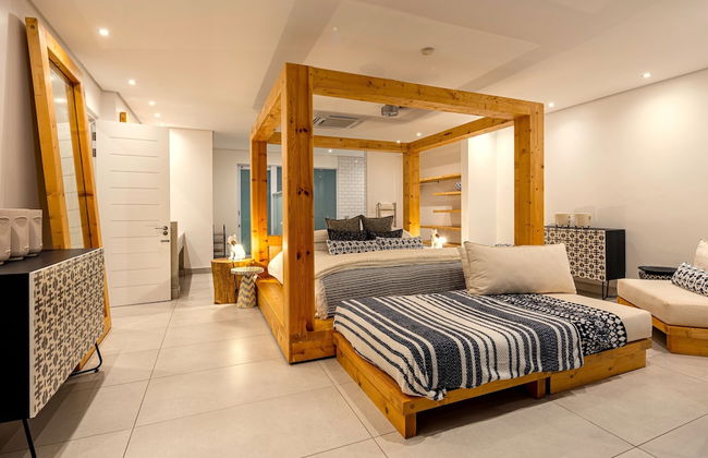 YOLO Spaces – The White House Boutique Villa - Foto 3