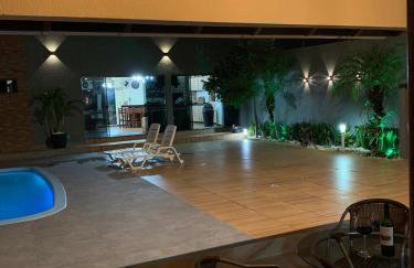 Sobrado com 6 suítes para temporada e show rural - Photo 1