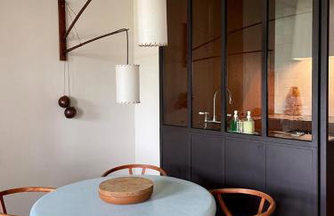 L'Atelier 35 with view of Montmartre - Photo 15