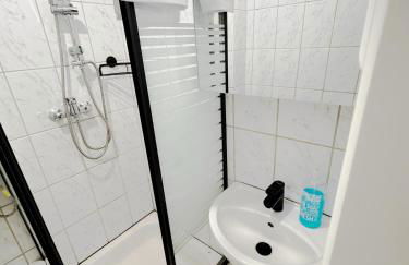 Frankfurt Messe 7min- 3 Zimmer Küche Bad Parkplatz 6 Betten - Foto 7