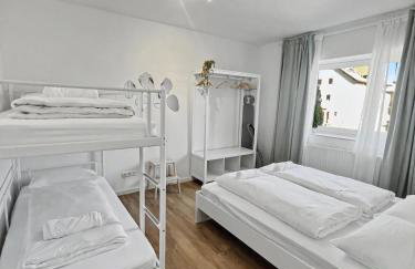 MEGHA Living - 2 Zimmer Appartments mit Küche - Zentral - Foto 38