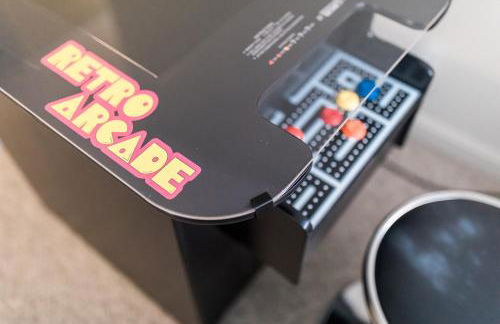 The Penthouse- Heart of OTR w/Rooftop Terrace - Foto 29