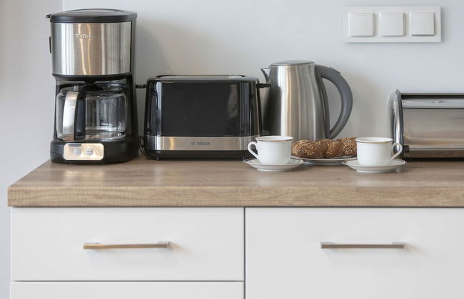 Unique Bright Apartment by Renters - Photo 21