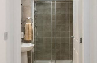 Glory Homes- City centre apartment , sleeps 7 with parking & WiFi - Foto 4