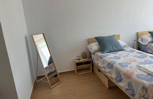 ALZIRA BONITA APARTAMENTO CON DOS HABITACIONES CON VISTAS AL RiO JUCAR - Foto 8