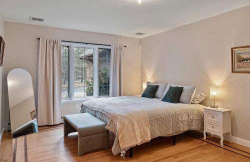 Secluded 9BR Getaway, Pool, Hot Tub & Huge Deck - Foto 6