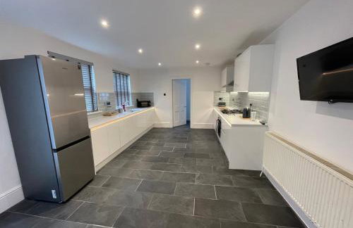 Modern Luxury 3 bed house - Foto 14