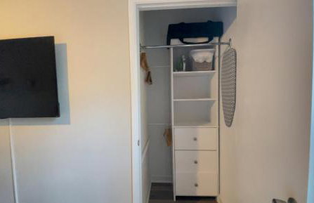 Portsmouth 2BR 1BA Getaway - Foto 33
