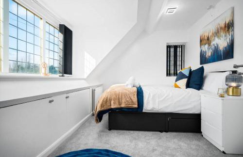 Charming Harvington Cottage - Hot Tub, Pet Friendly, Sleeps 11 - Foto 34