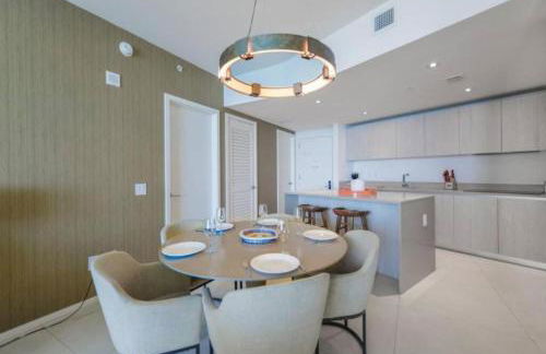 Beachfront Condo with Mesmerizing Views - Foto 24