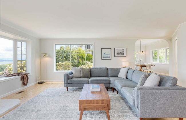 Colonial Bluff House Above the Sea by Avantstay - Foto 9