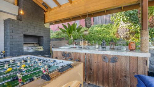 Middlebury Heights with Pool - Foto 5