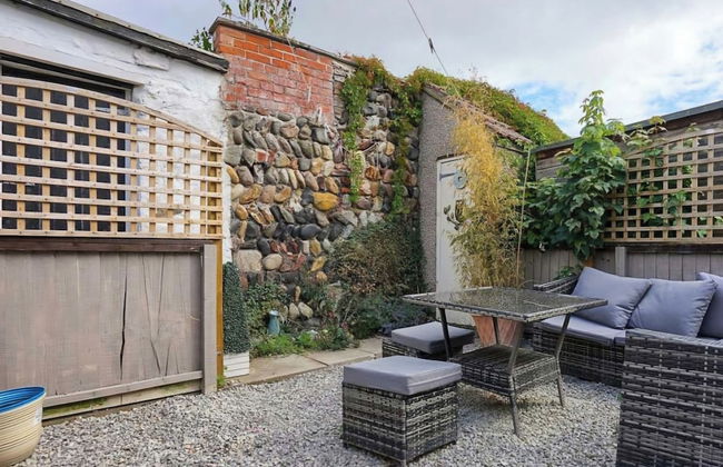 Cottagesleep4-freep-petok-garden-famillyfriendly - Photo 10