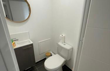 Superb 3 Bedroom near to Paris with Parking - Foto 34