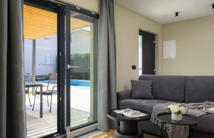 Beautiful Villa Lakora with pool in Porec - Photo 4