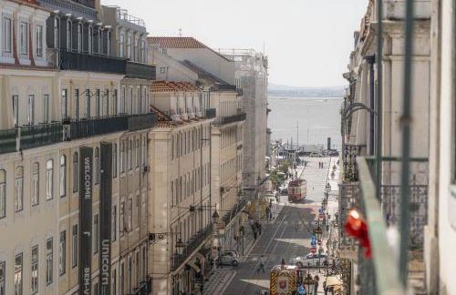 LV Premier Apartments Baixa- PR - Photo 4