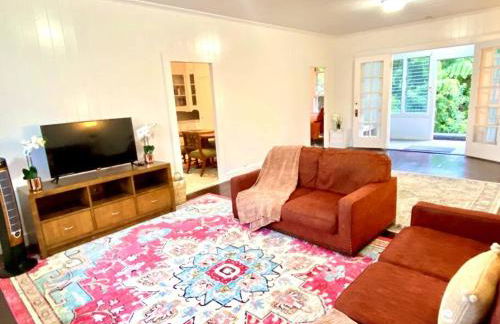 YOUR HILO HOMEBASE - Lovely 3 Bedroom in Heart of Hilo with AC! - Foto 7