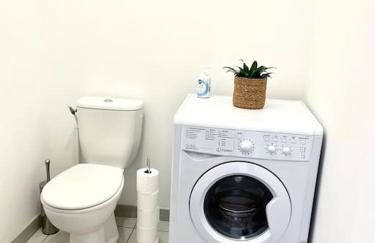 Spacious Near Center Terrace et Parking - Foto 13