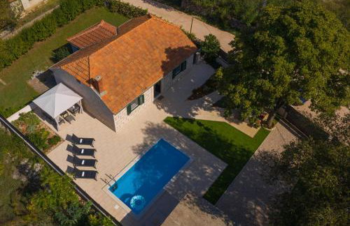 Experience VILLAGE LIFE - Jokini Dvori with private pool - Foto 1