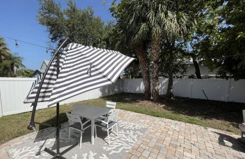 Beachy 2-1 Condo - Foto 37