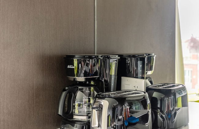 Charming Yorkville Condos - Photo 26