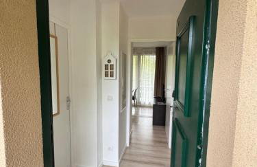 Studio T1 piscine chauffée parking gratuit les hauts dhonfleur - Foto 13