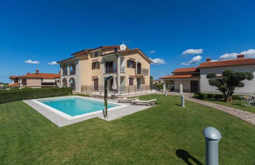 Apartment Mihael with pool and beautiful garden - Foto 5