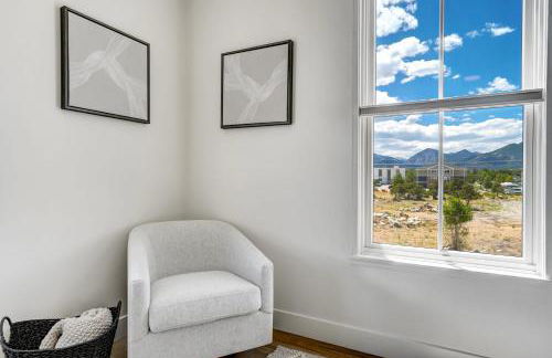 Whitewater Villa - 5BR Luxury Retreat with Hot Tub - Foto 32