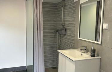 Tropical Garden - Photo 38