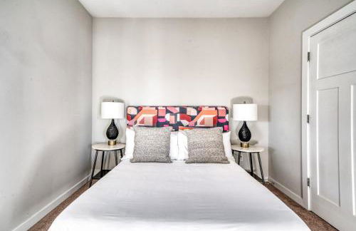 CozySuites Music Row Spacious 2BR with free parking 01 - Foto 15