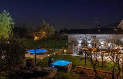 k10 Luxury House, Pool, Jacuzzi, Gym, Sauna, Private garden - Foto 1