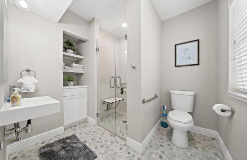 The Queen's Gambit I - Photo 11