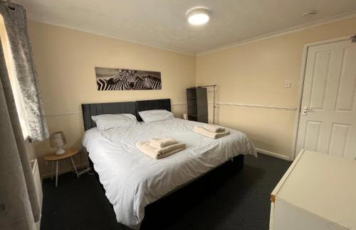 Cosy 2 bedroomed semi detached house - Foto 1