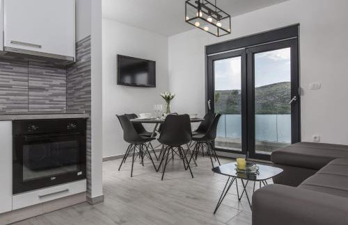 Villa Regina with heated pool and sea view - Photo 37