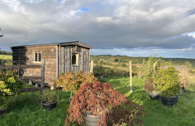 Luxury Shepherd's Hut Style Cabin With Views - Photo 1