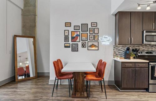 Cozy & Stylish Loft in Midtown Nashville - Foto 19