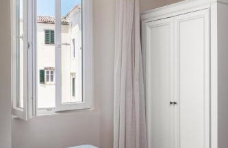 Fotiadis Family Luxury Suites by Konnect - Photo 28